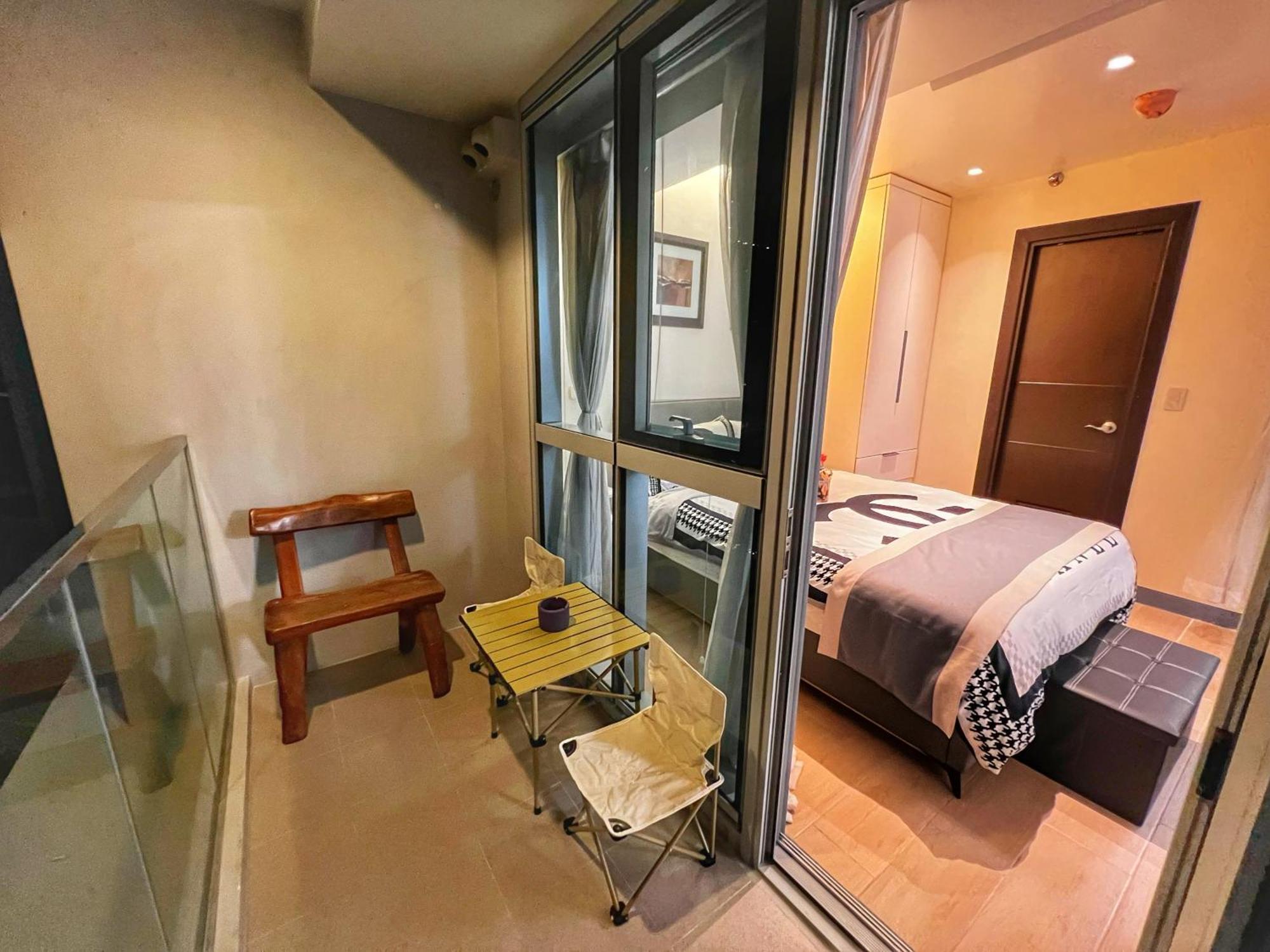 タギッグ Eg Private House -Bgc Uptownアパートホテル エクステリア 写真