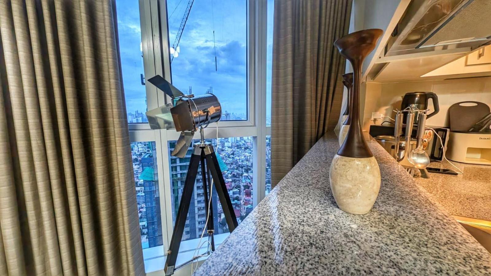タギッグ Eg Private House -Bgc Uptownアパートホテル エクステリア 写真