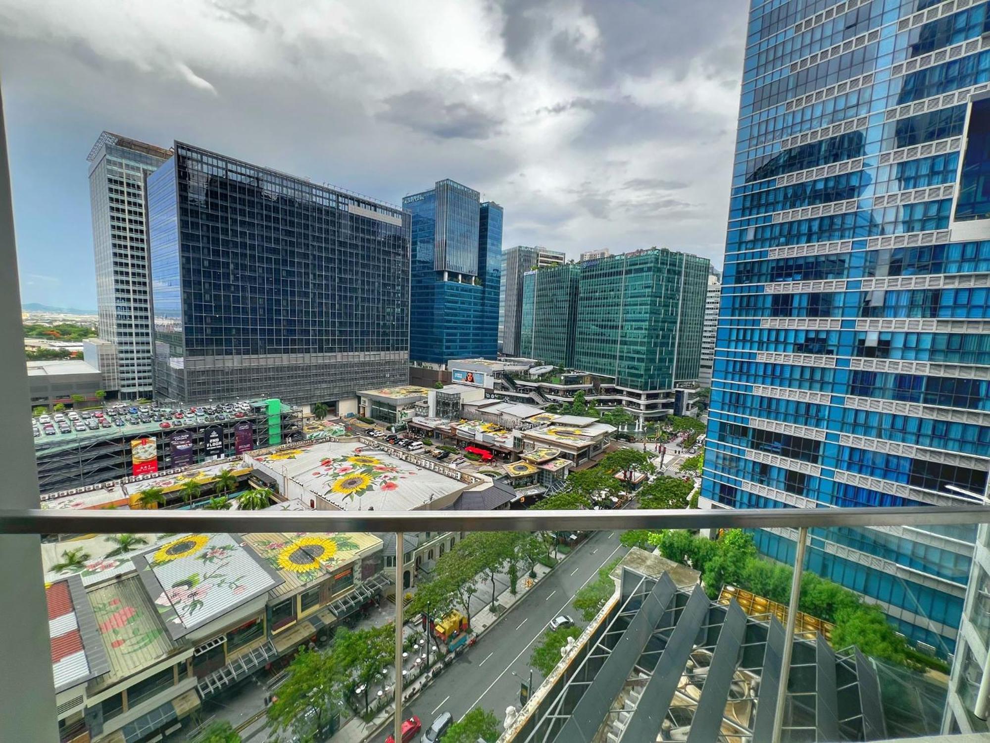 タギッグ Eg Private House -Bgc Uptownアパートホテル エクステリア 写真