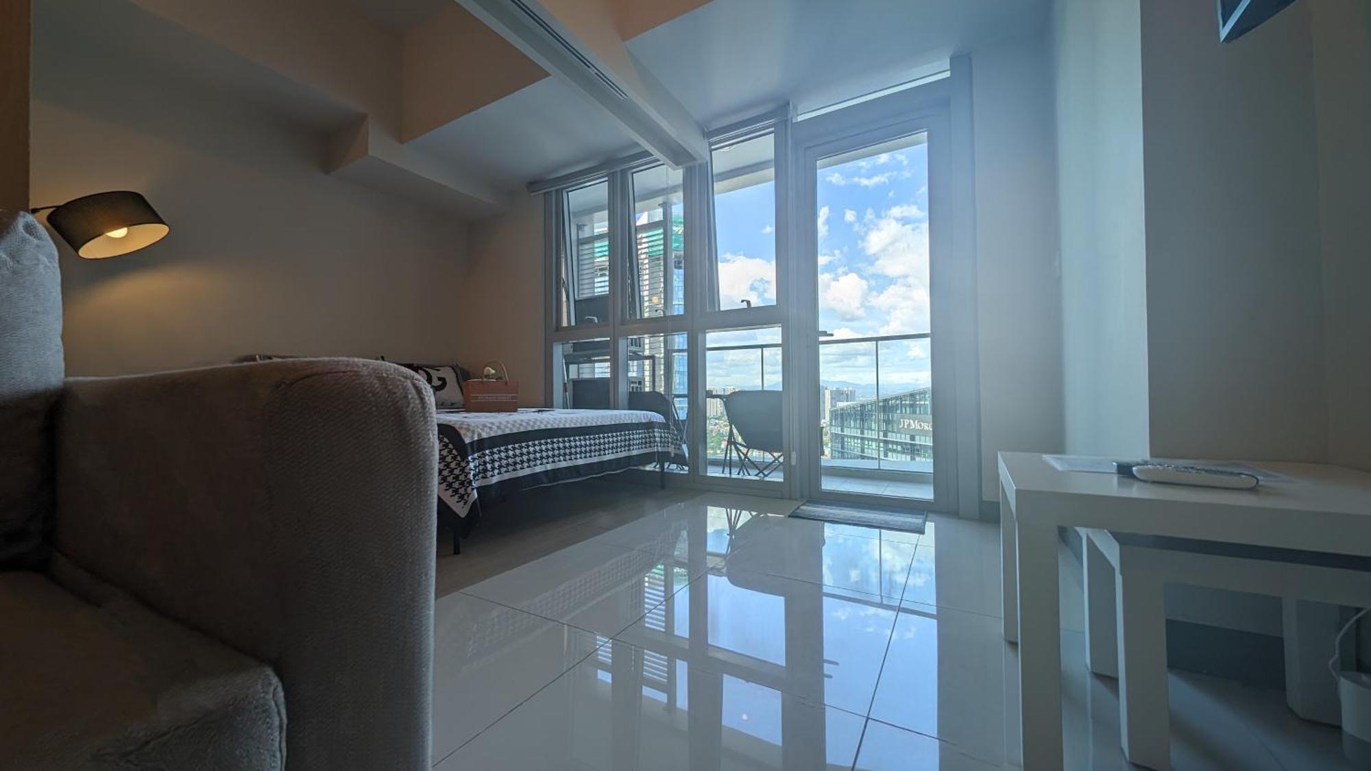 タギッグ Eg Private House -Bgc Uptownアパートホテル エクステリア 写真
