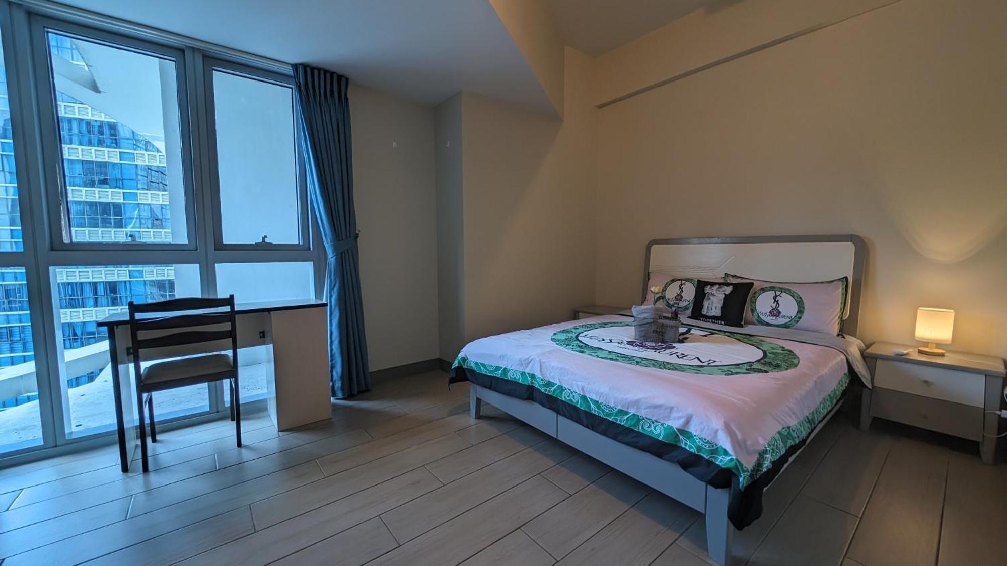 タギッグ Eg Private House -Bgc Uptownアパートホテル エクステリア 写真